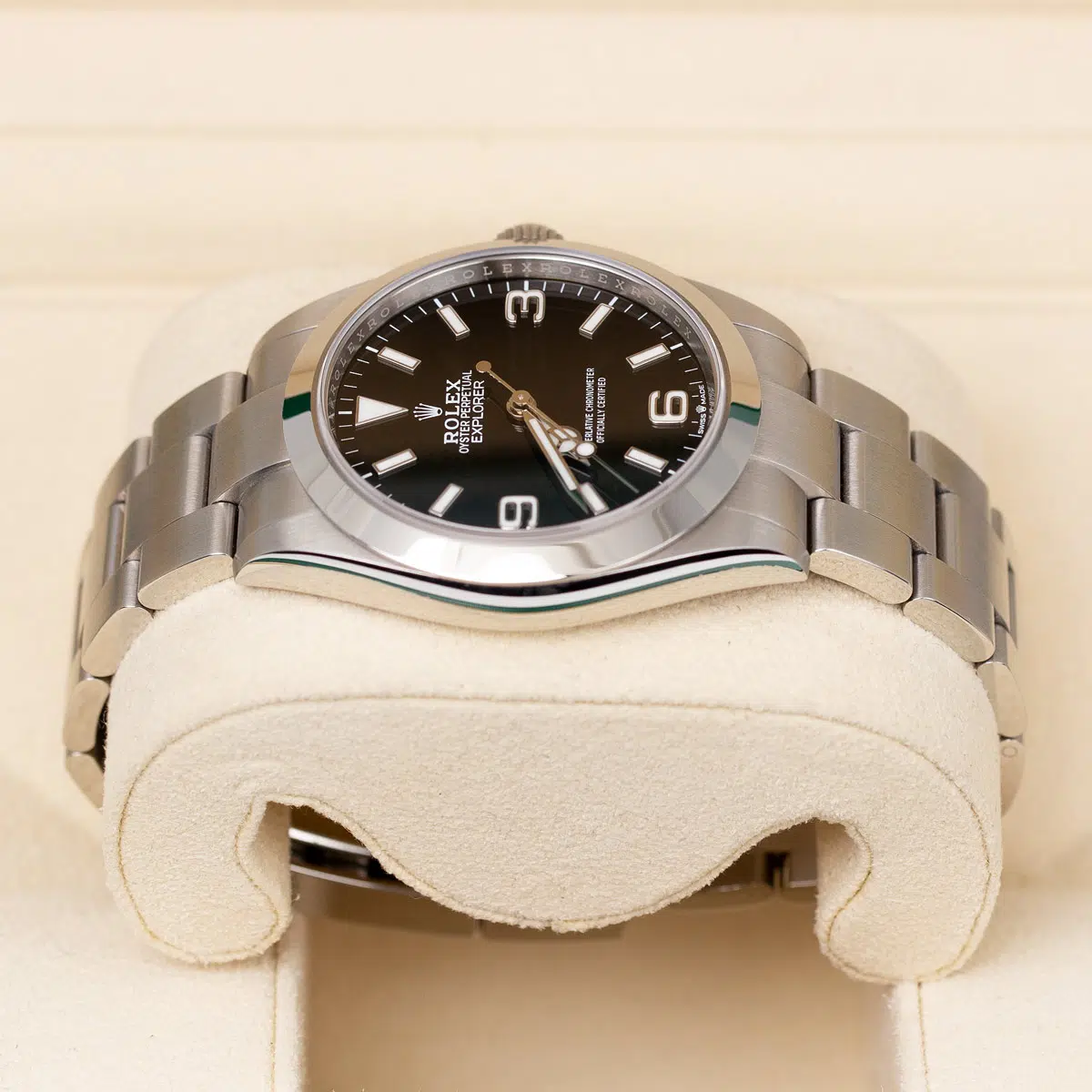 Rolex Explorer 40mm 224270-0001 Black Dial Oyster Bracelet - Image 4